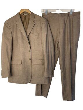Perry Ellis Mens Two-Piece Classic Tan Suit Jacket 40S & Pants 33x27 Polyester